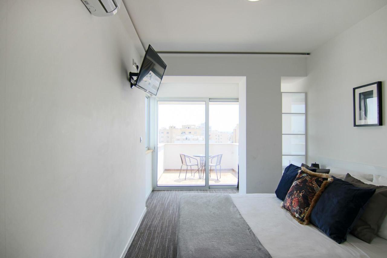 Phaedrus Living: Luxury Suite Nicosia 509 Экстерьер фото